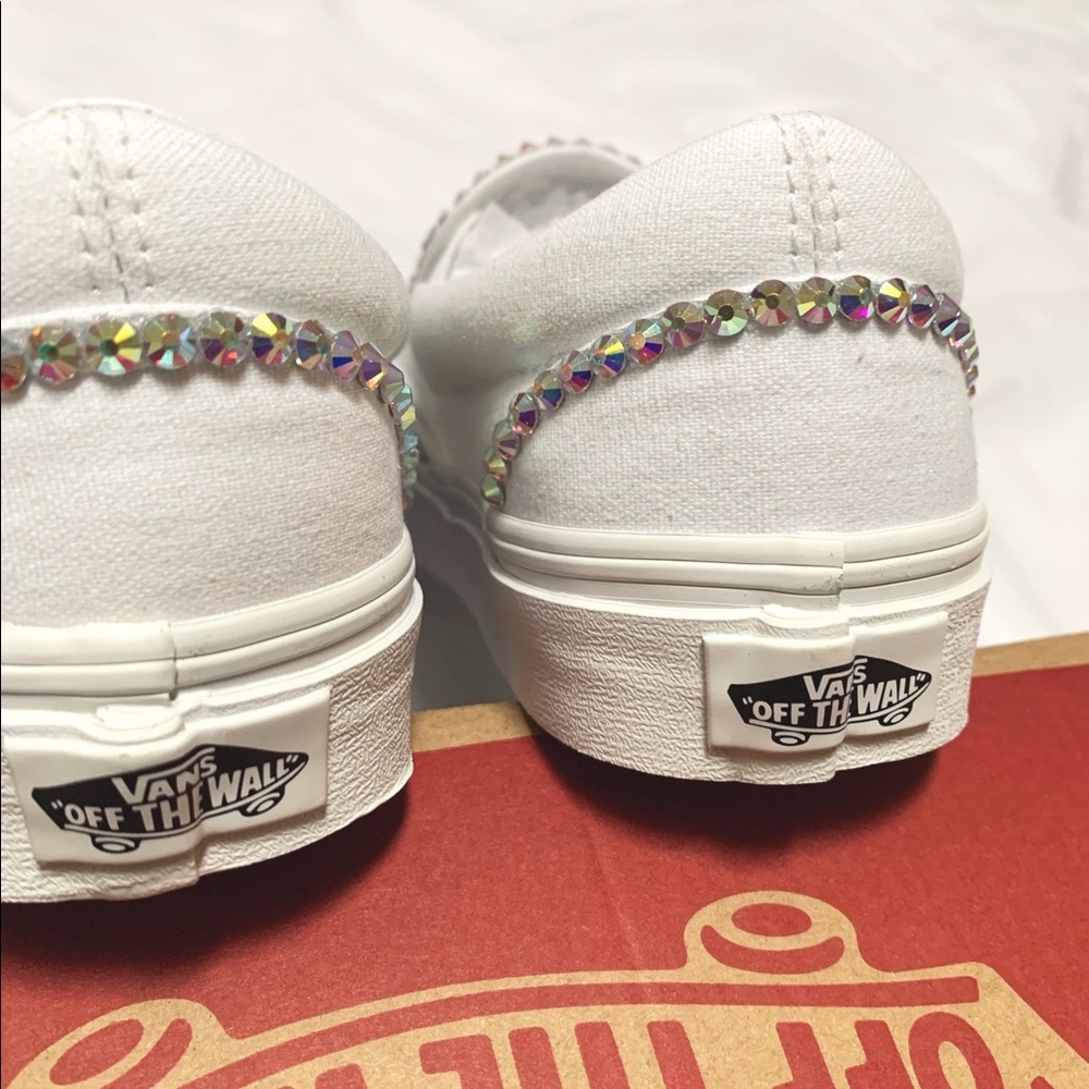 Custom vans - Picture 6 of 7